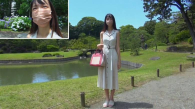 FC2PPV 4516449 A Slender Busty Girl Who Says